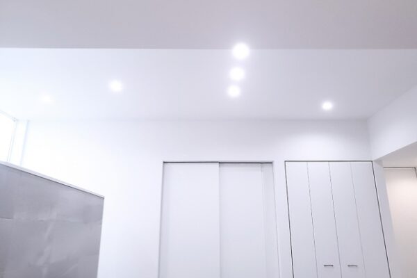 注文住宅の平均的な天井高はどれくらい？高いメリットはある？