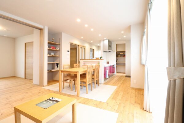 暖かな広々した24坪の住みやすい平屋　（HEAT20 G2）